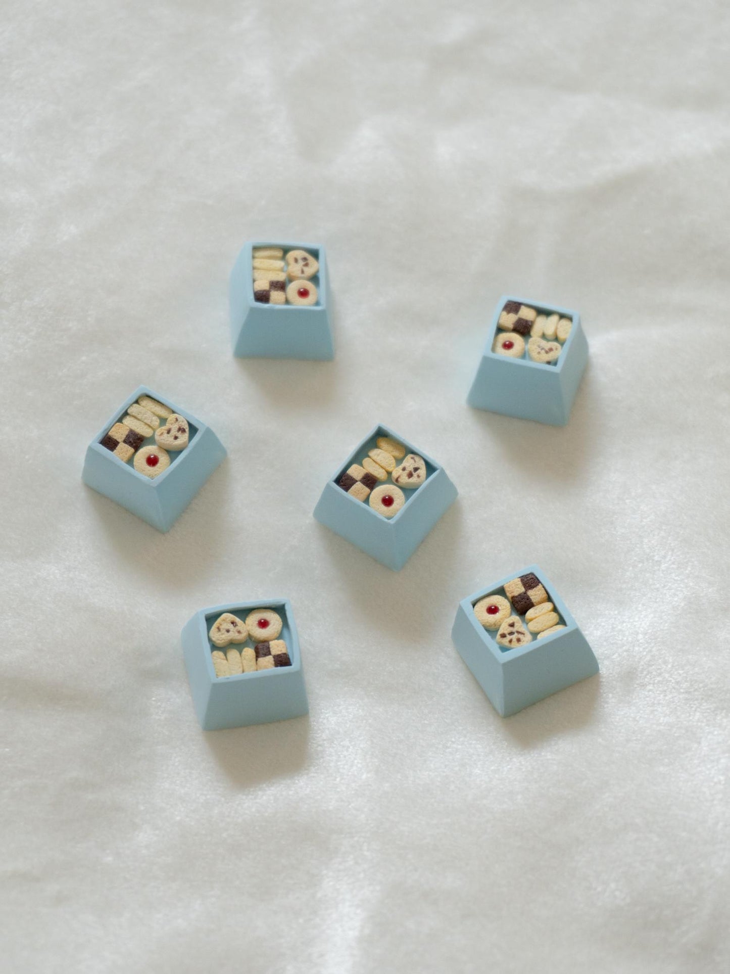 Miniature Cookie Tin Artisan Keycap