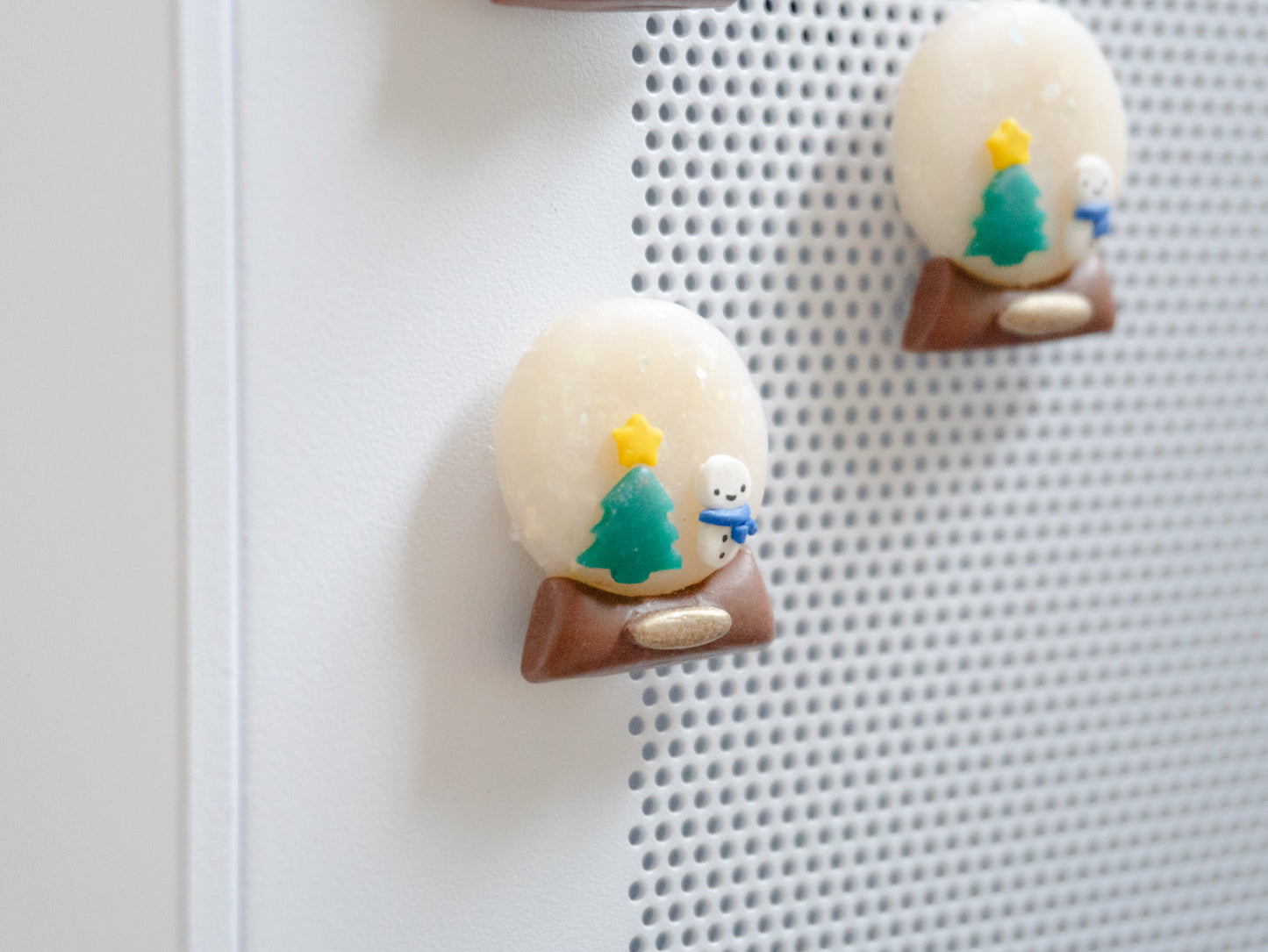 Mini Snow Globe Magnet