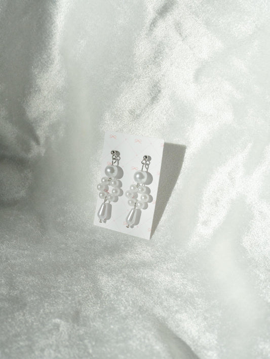 Pearl Wreath Drop Earring