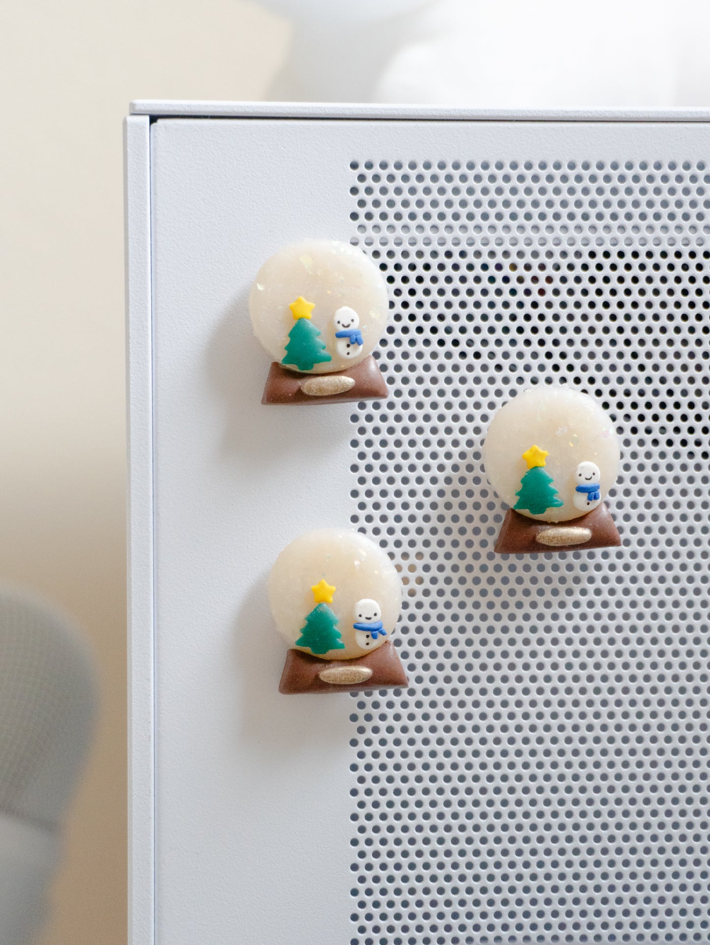 Mini Snow Globe Magnet