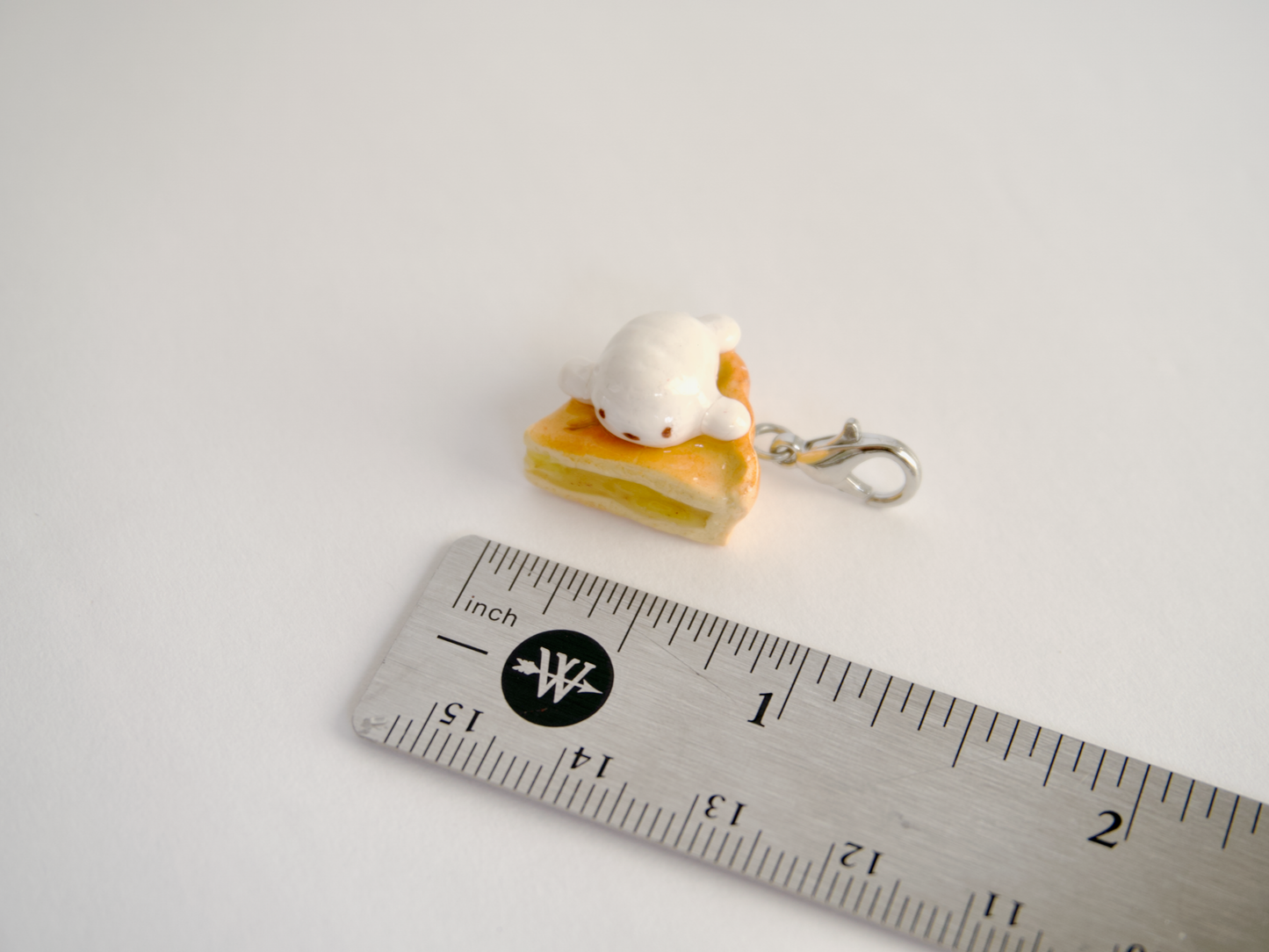 Apple Pie Kino Charm